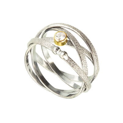 Orbit Wrap Ring
Sterling silver, white topaz
Solid 18K bezel
RGOR01-M/TZ 250. Orbit Wrap Ring
Sterling silver, white topaz
Solid 18K bezel
RGOR01-M/TZ 250.