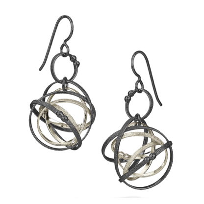 Mobius Mixed Loop Earring 

Oxidized silver, bright sterling 
ERDR32-S-OX